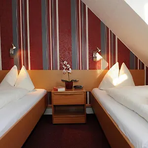 Gasthof Hotel-pension Haus Neustadt